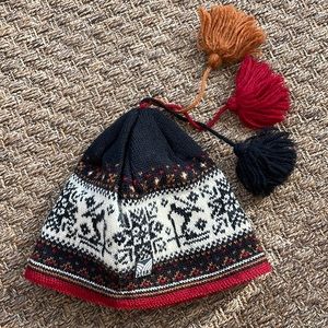 Vintage Dale of Norway Hat with Skier design and Tassel